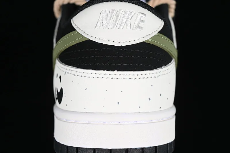 All categories Nk SB Dunk series Nk SB Dunk Low low-top sneakers Nk Dunk Low Little Red Panda Chinese style deconstructed hemp rope SB retro old low-top casual sneakers DD1391-100